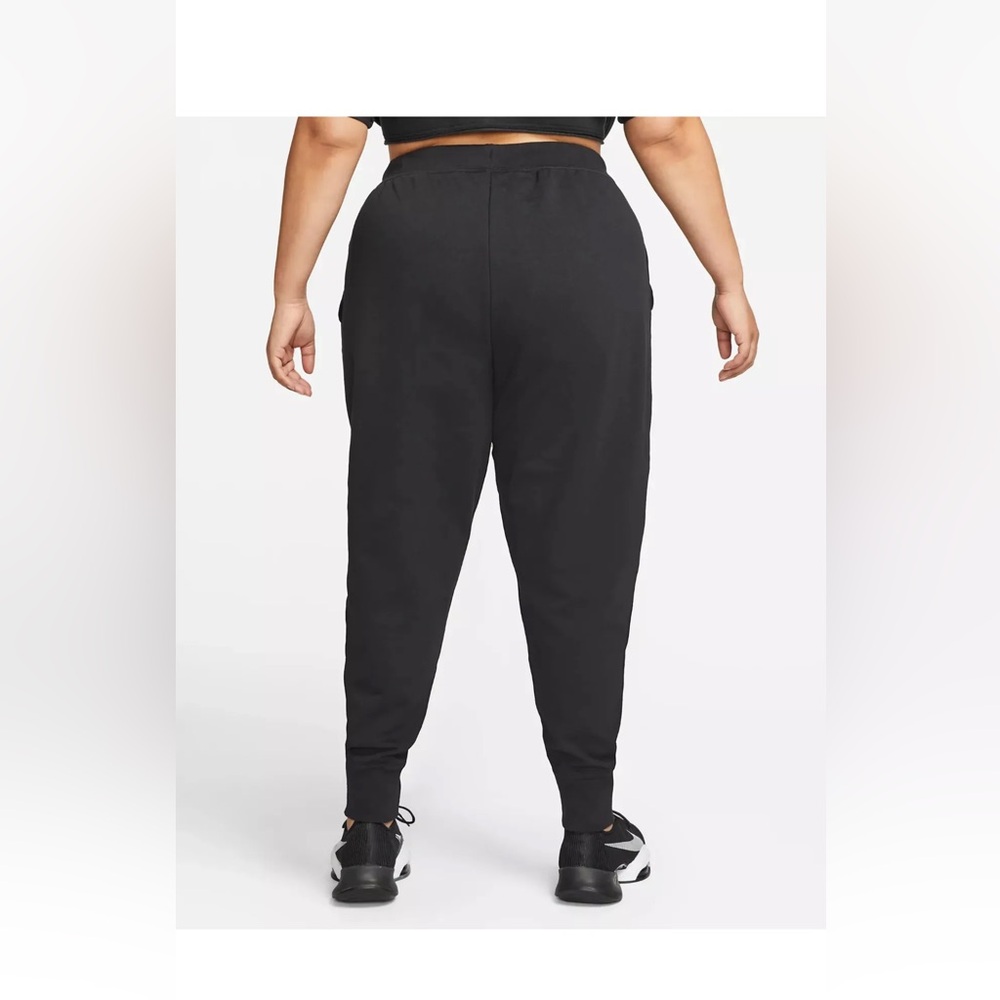 Nike Dri Fit Women’s Plus Size Black Track Pants Size 1X NWT - Picture 3 of 15